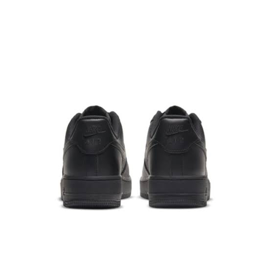 The Nike Air Force 1 '07 Black