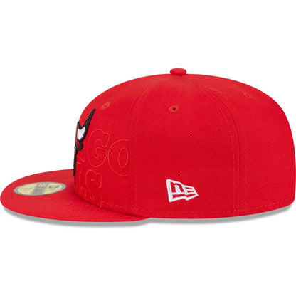 NEW ERA FLAT BRIM 59FIFTY DRAFT EDITION 2023 CHICAGO BULLS NBA RED FITTED CAP